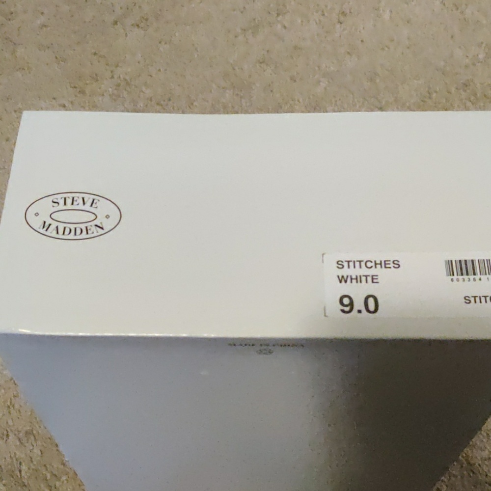 Shoes - Picture 2 of 4